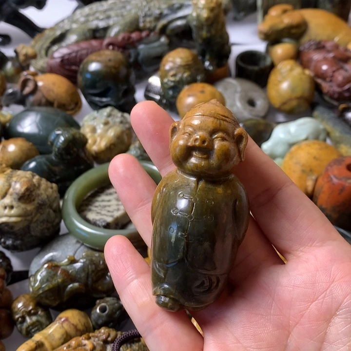 岫岩河磨玉（透闪石质玉）未镶嵌笔搁