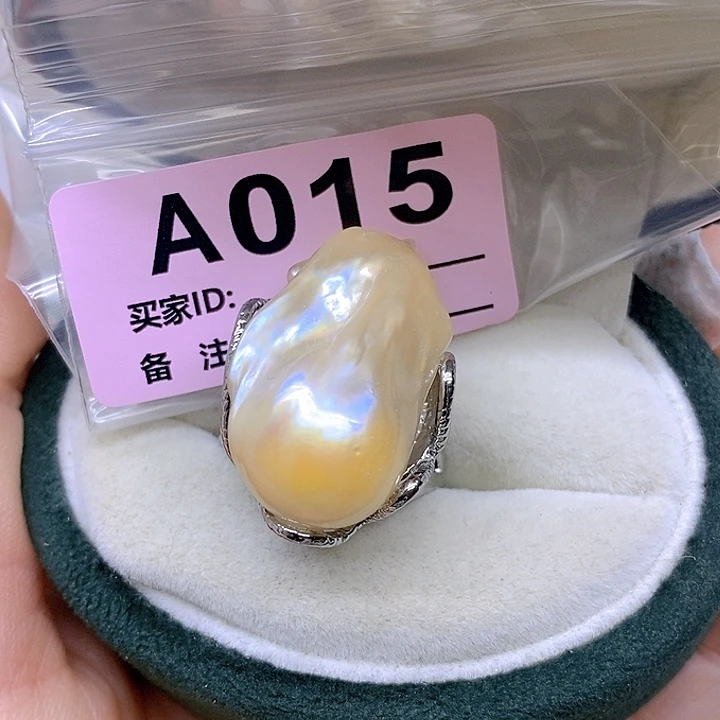 颈饰未镶嵌淡水珍珠