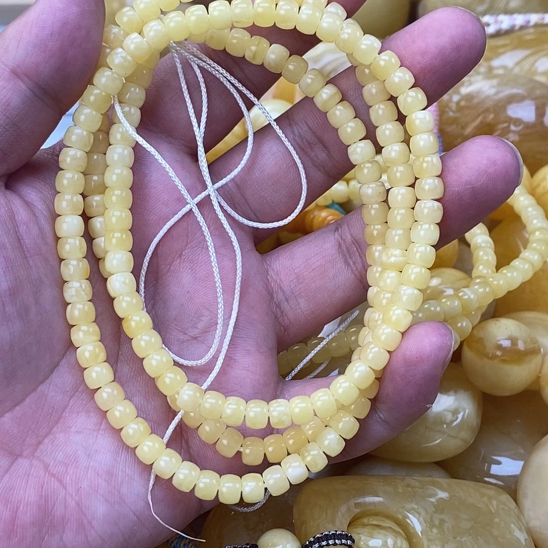 未镶嵌琥珀裸石吊坠