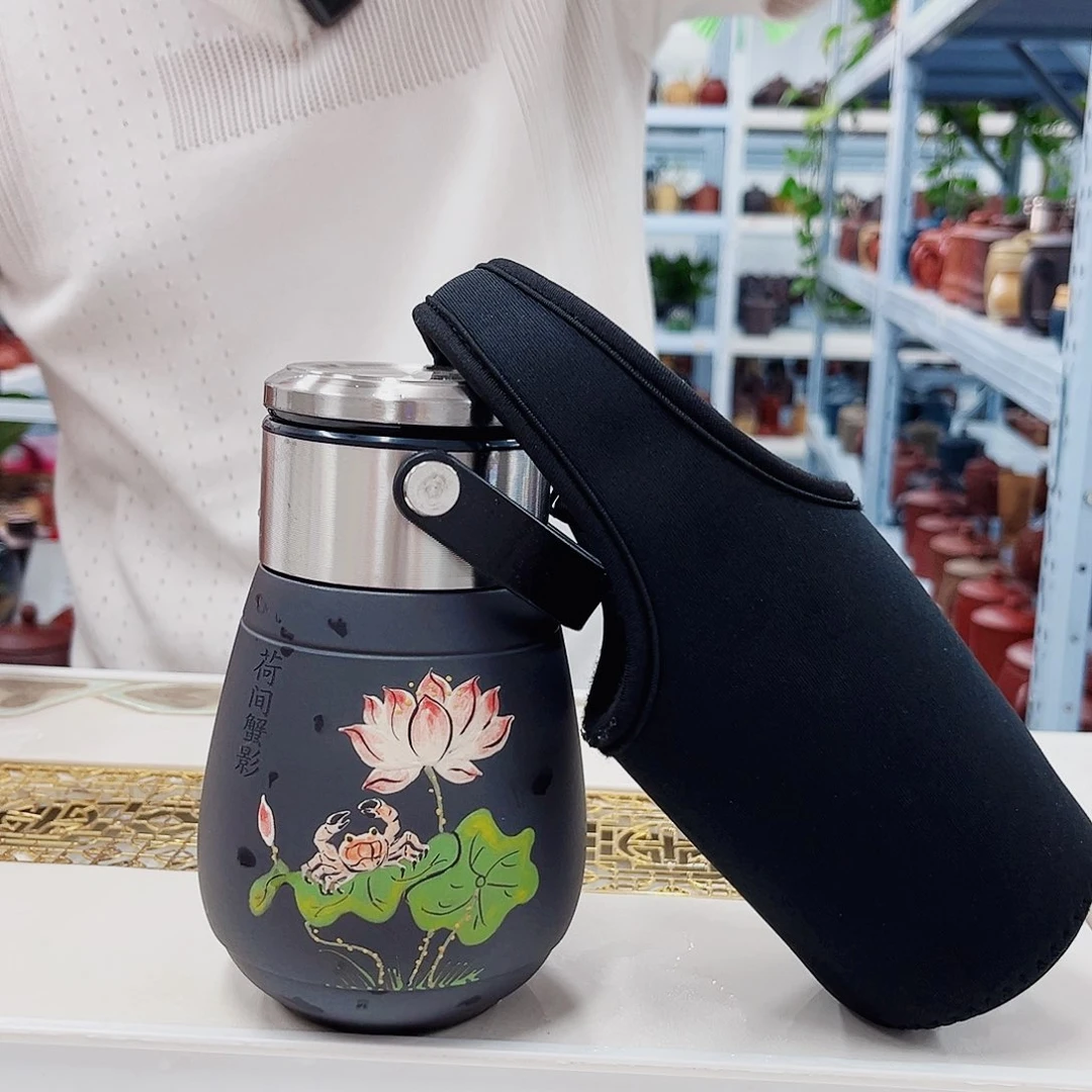 茶杯紫砂“荷花蟹影”大肚带杯套