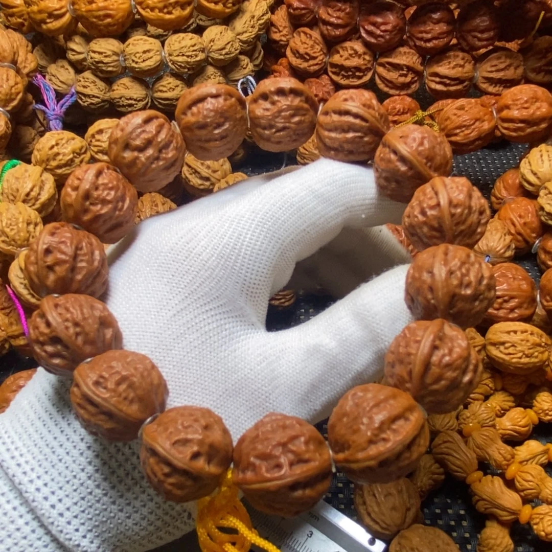 文玩核桃手串纽扣