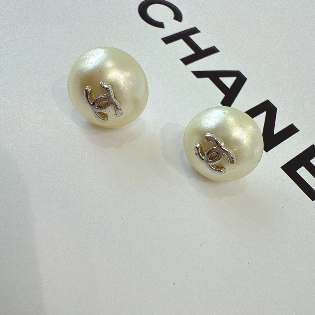 95新 Chanel/香奈儿 Chanel vintage香奈儿中古珍珠耳钉