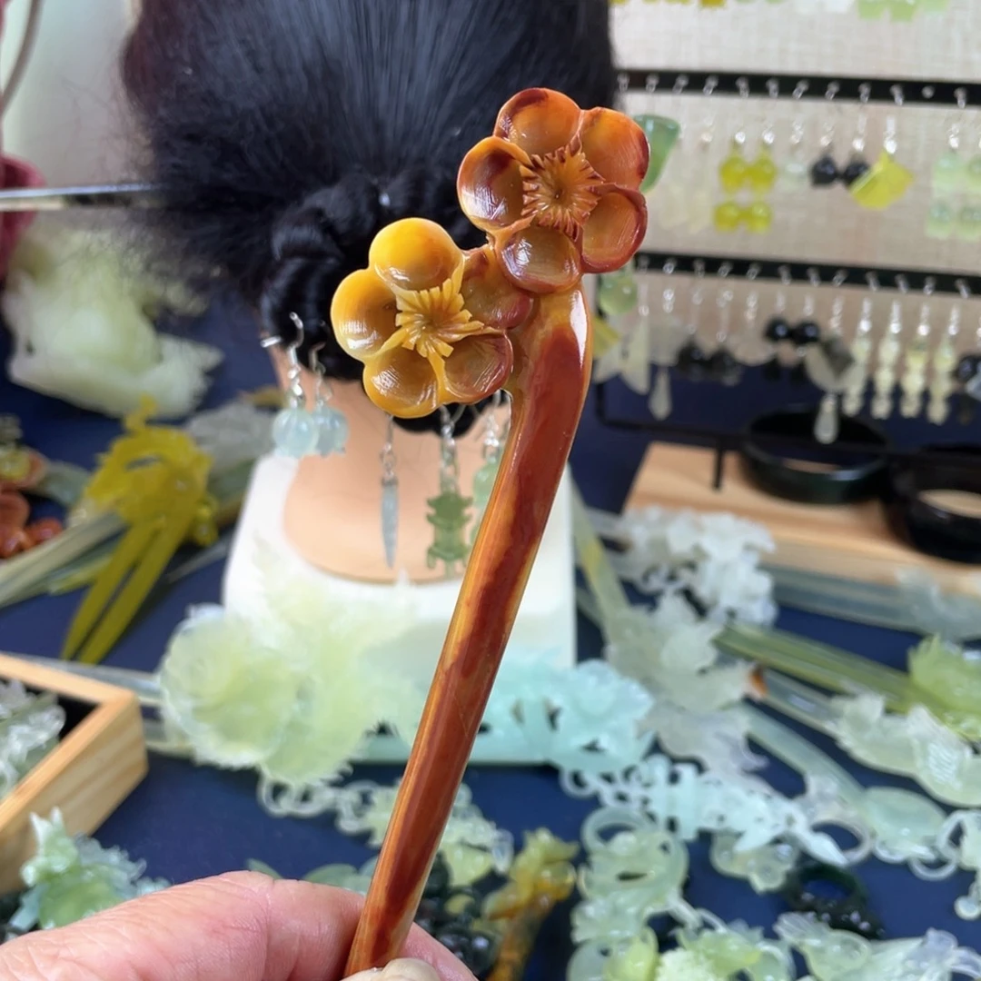 蛇纹石玉发饰未镶嵌D***s