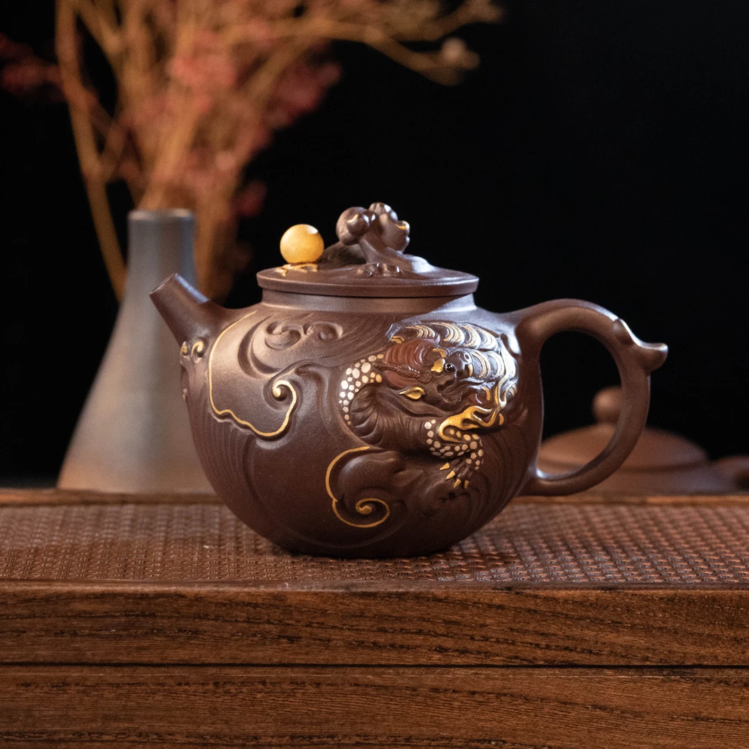 GSB-014   高水波  宜兴手工紫砂   金鳌赐福