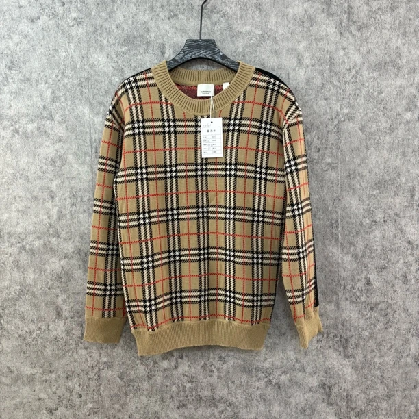 95新 BURBERRY/博柏利 Burberry格纹毛衣上衣