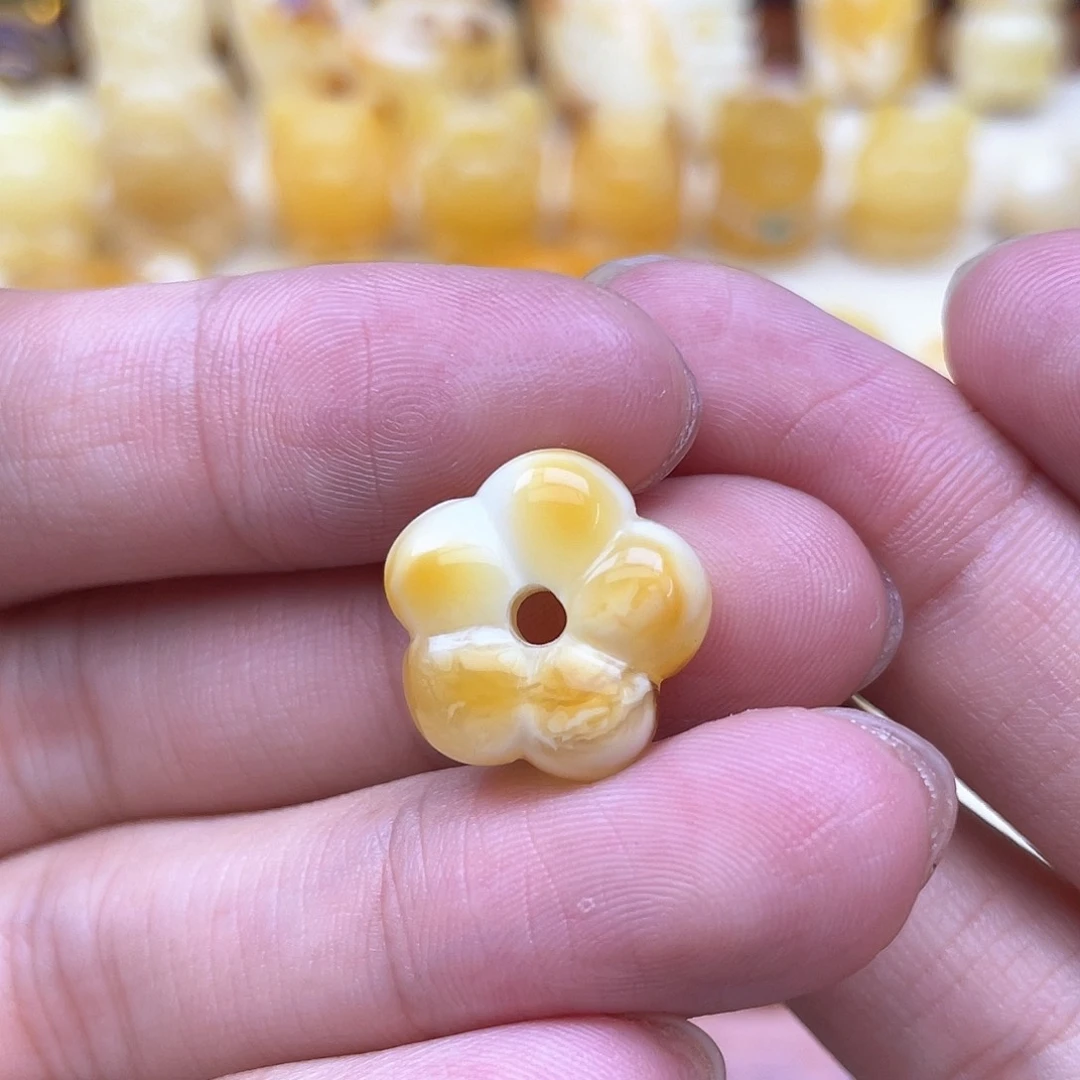 未镶嵌琥珀裸石蜜蜡