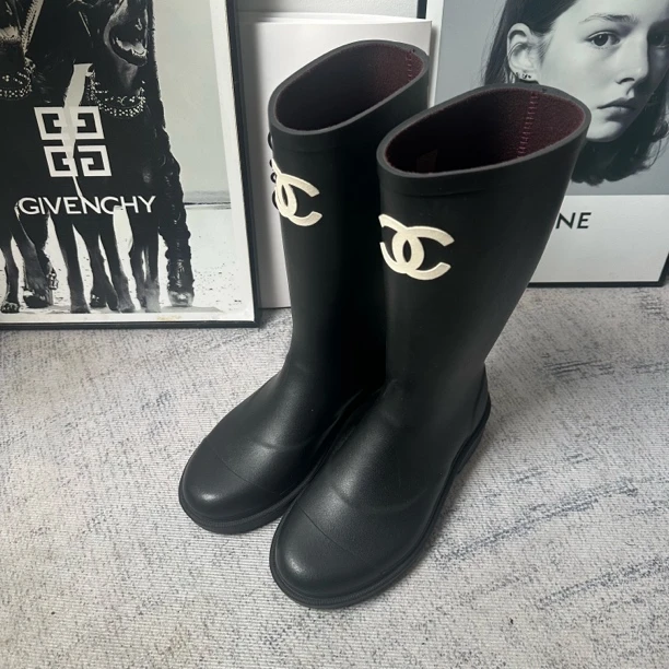 99新 Chanel/香奈儿 葡萄籽奢潮/双c黑色雨靴/36