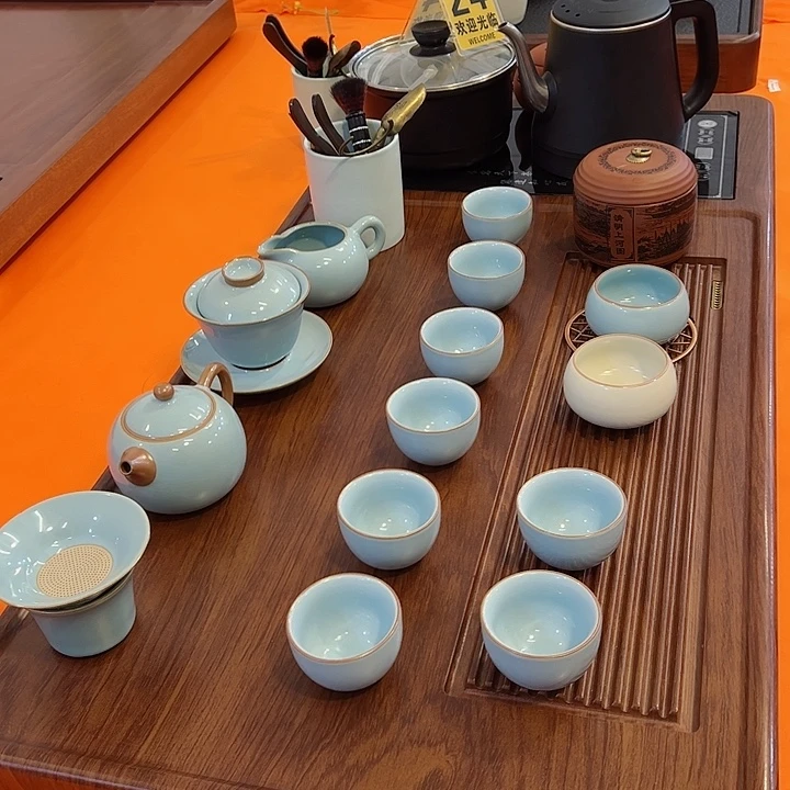 我要找个点左右我要找个点