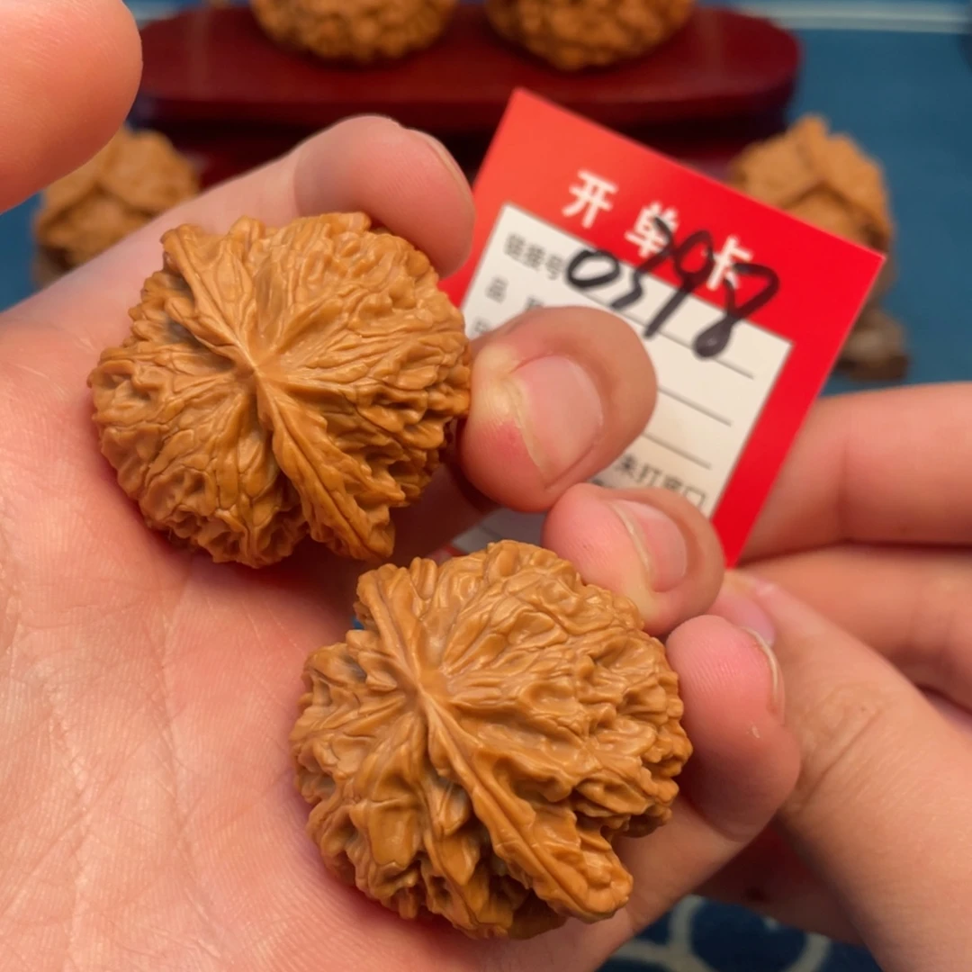 文玩核桃吊坠核桃