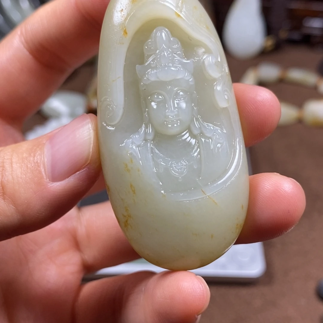 和田玉未镶嵌挂件