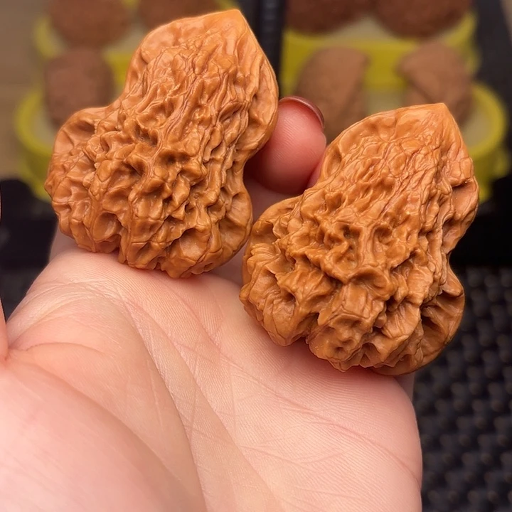 文玩核桃吊坠41异形葫芦