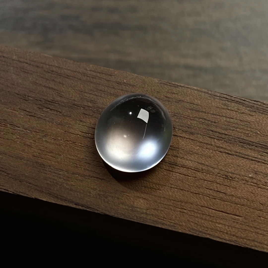 天然缅甸A货翡翠蛋面龙石种炸光玻璃透刚蛋吊坠尺寸：10.7-10-5.2