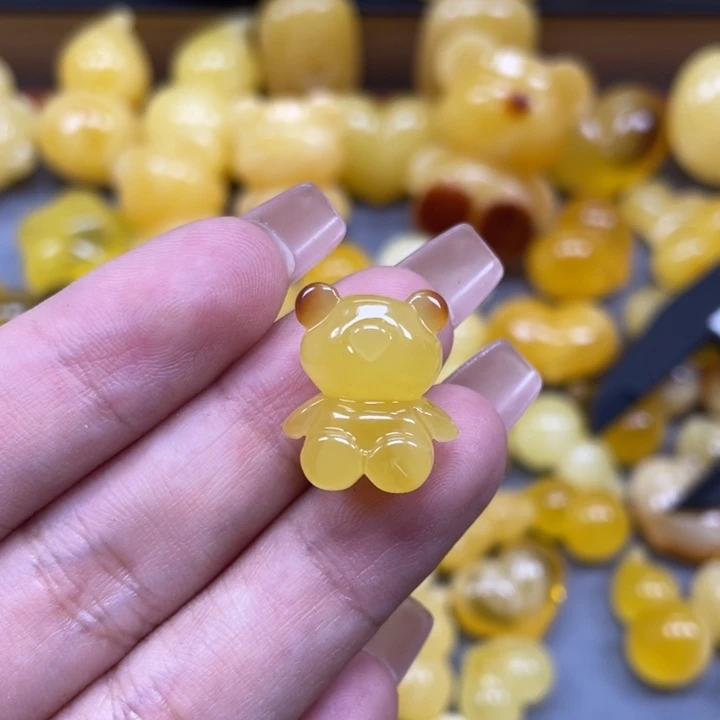 琥珀未镶嵌珠宝奇石