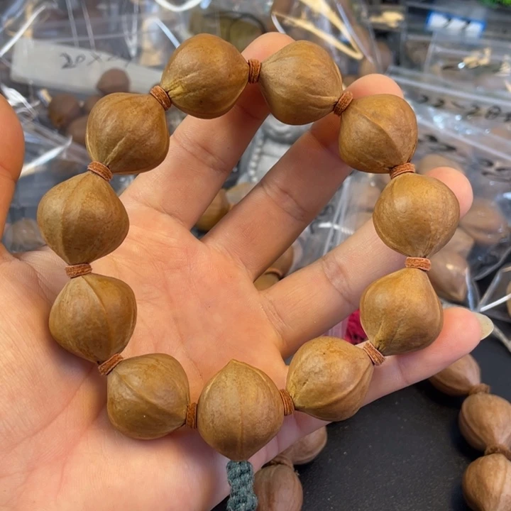 风***橄榄核吊坠橄榄核