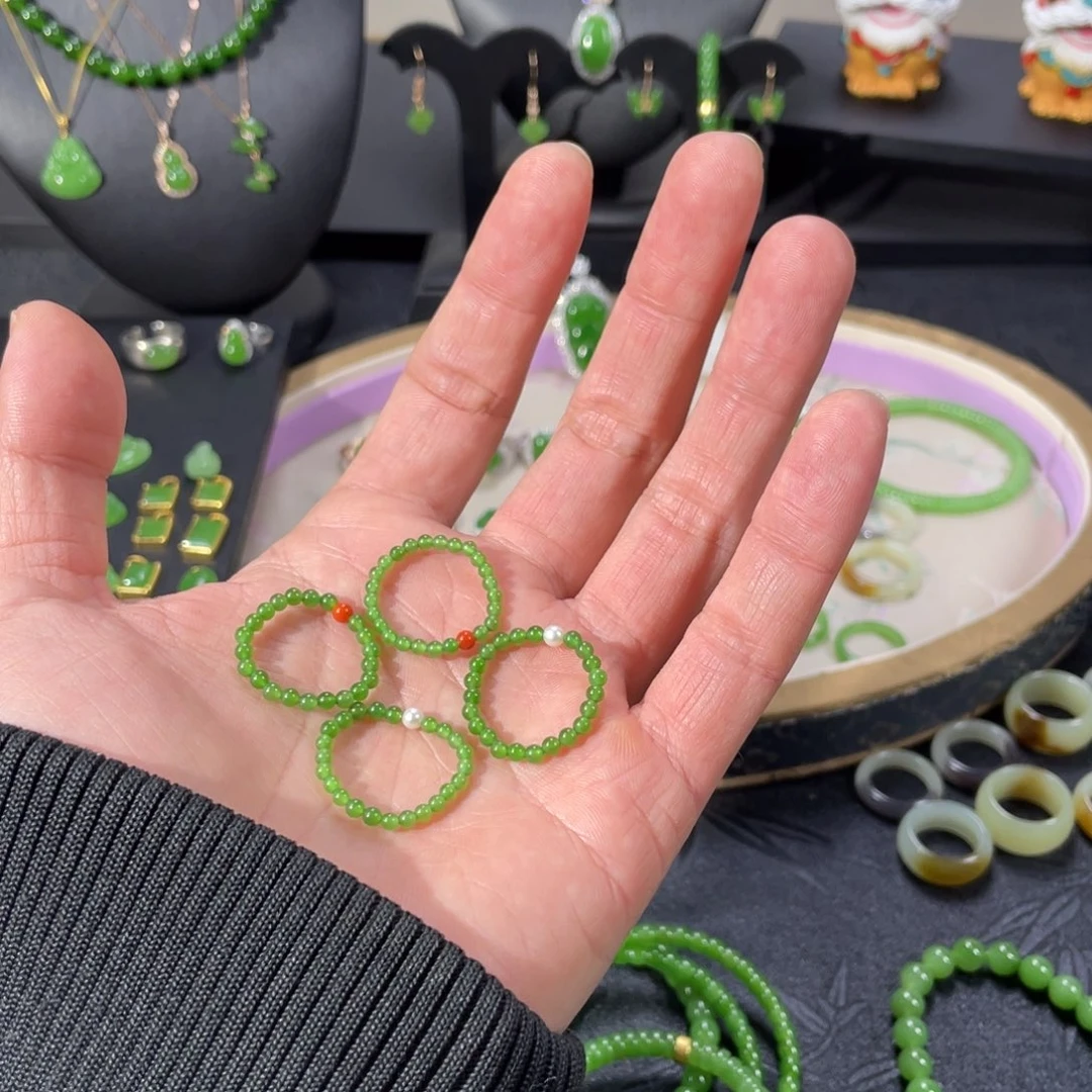 和田玉未镶嵌手链