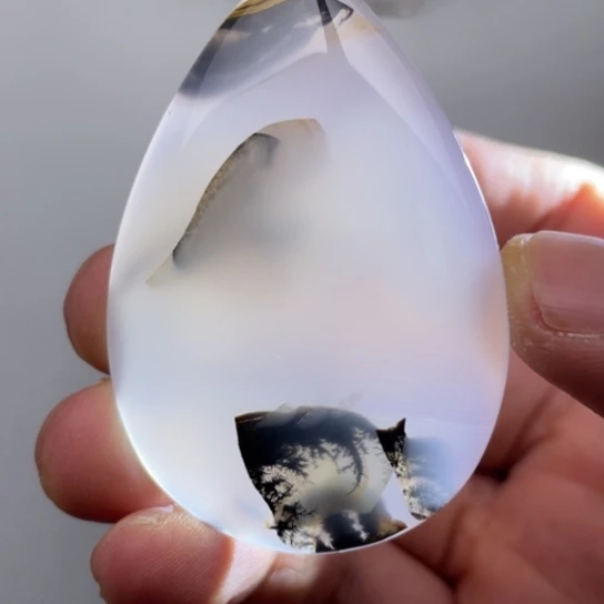 玛瑙/玉髓颈饰未镶嵌?****?