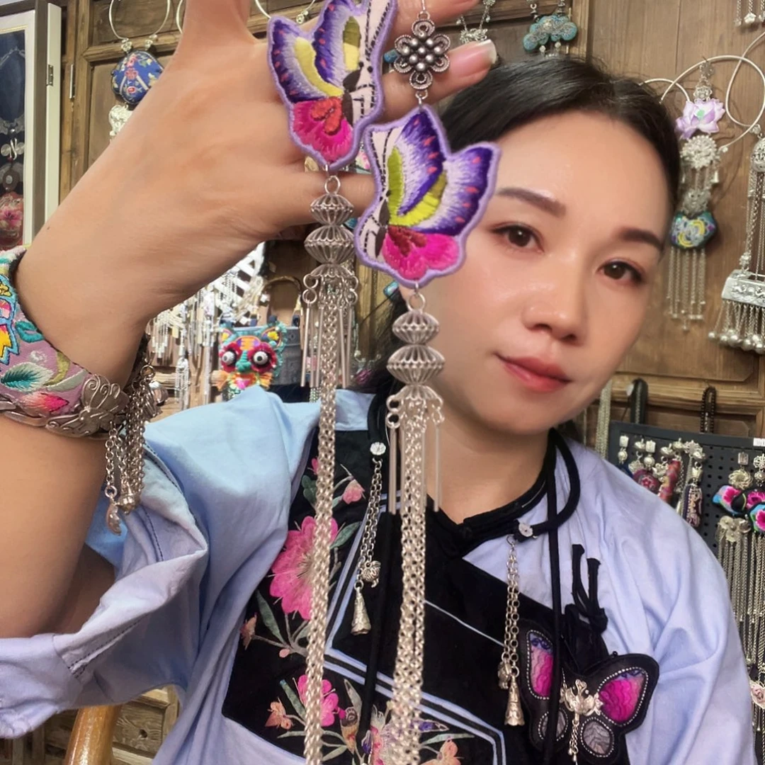 耳环是真的好看啊