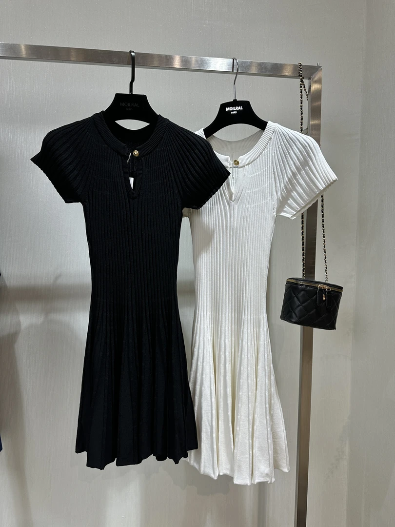 时尚显瘦气质夏季复古修身针织连衣裙153