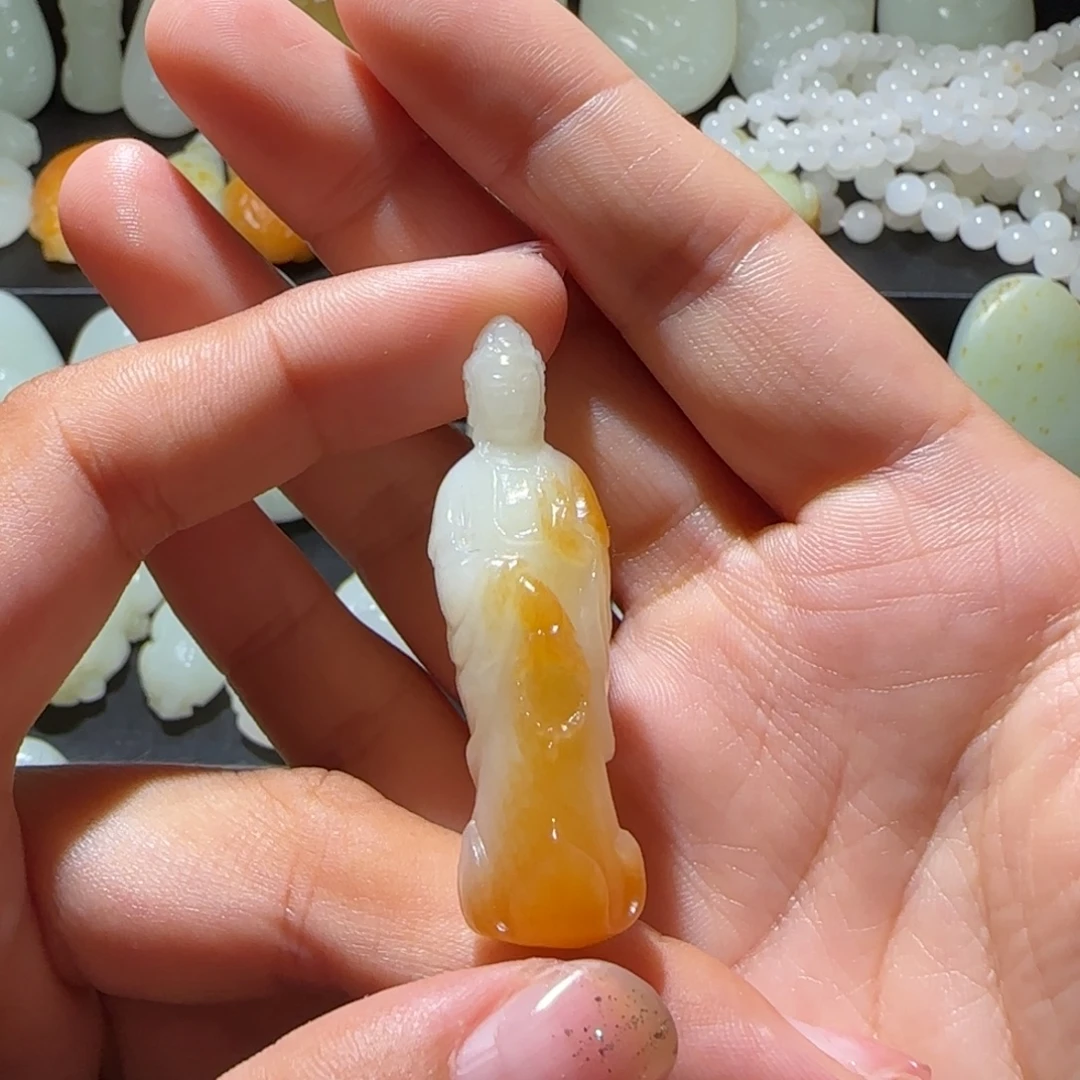 @***@颈饰未镶嵌和田玉