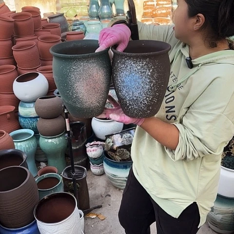 口18高22两个盆。