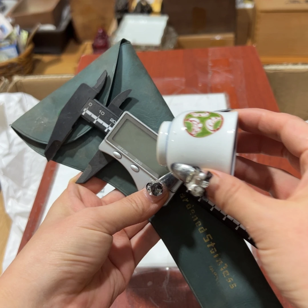 好看的瓷器小杯杯