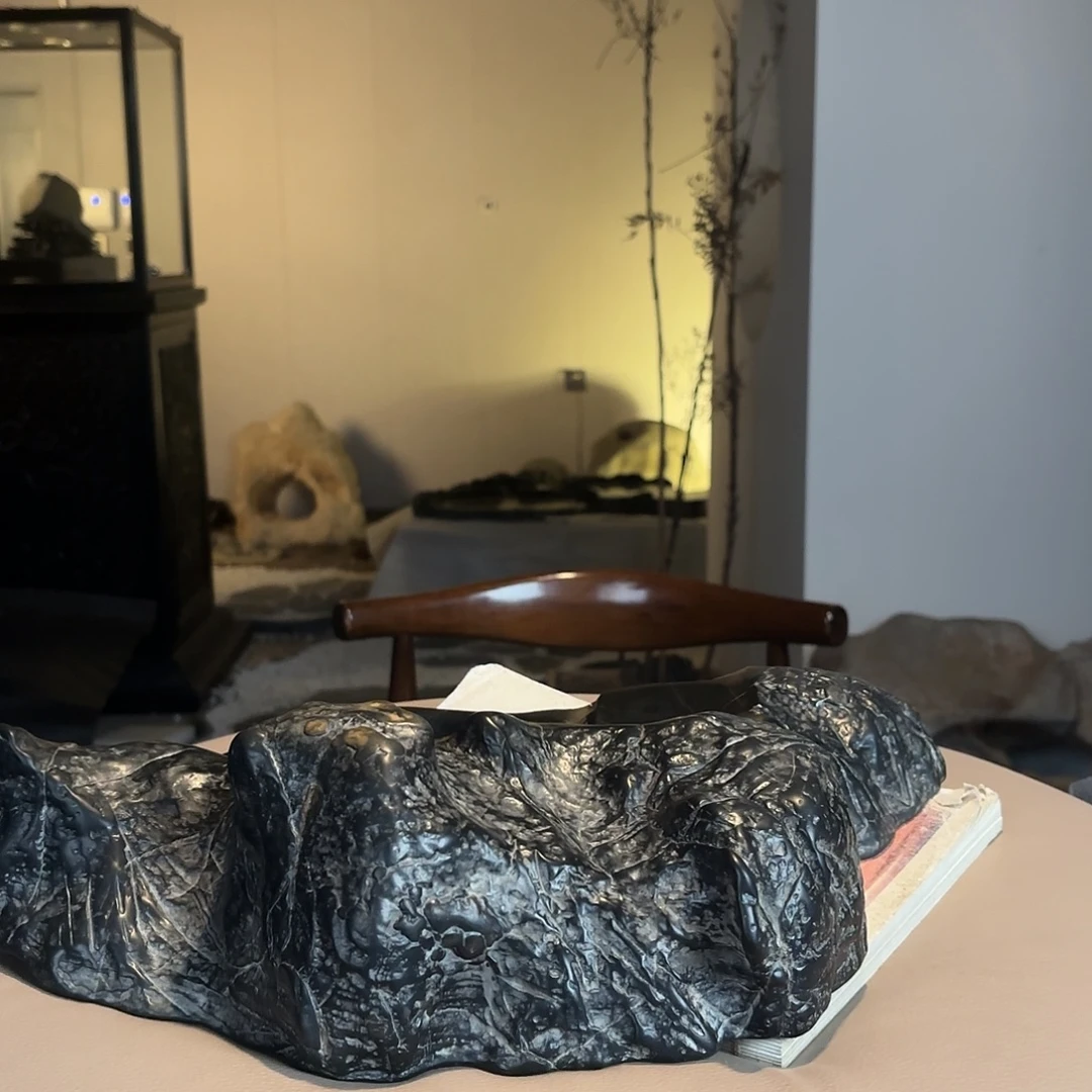 自然天趣的灵璧山行砚台
