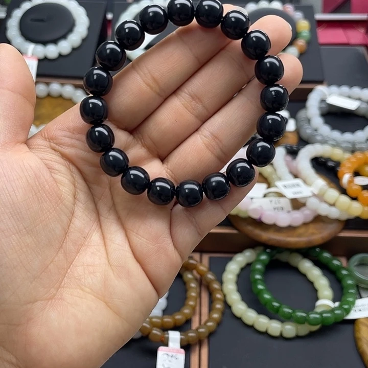 和田玉未镶嵌手串