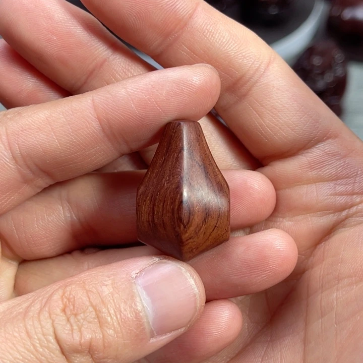 把件黄花梨/降香黄檀三通