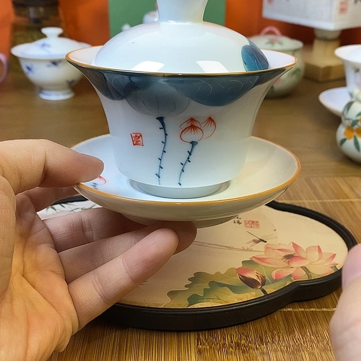 手绘荷花三才盖碗家用