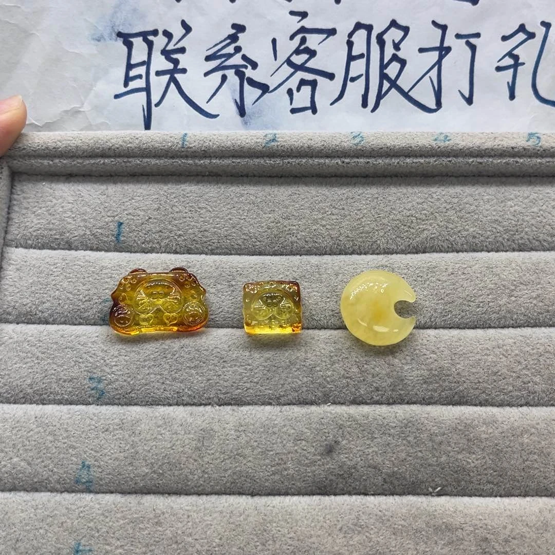 未镶嵌琥珀裸石樱****斗天然琥珀