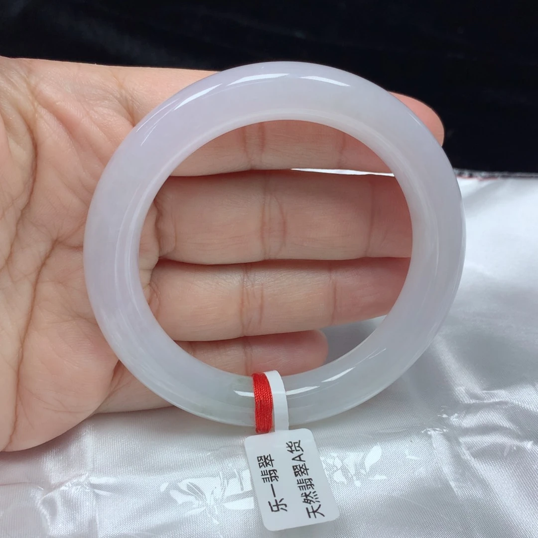 翡翠手镯（圆镯）未镶嵌57