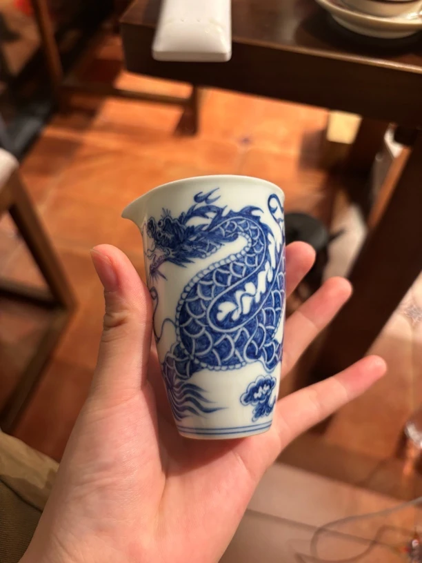 景德镇陶瓷鱼澡公道杯