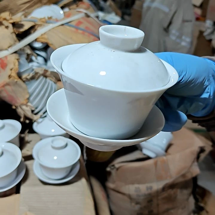 摆件陶瓷盘子碗啥都有