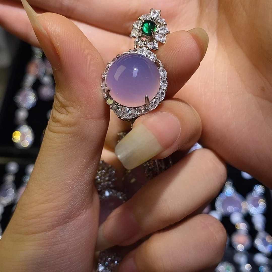 玛瑙/玉髓颈饰合金