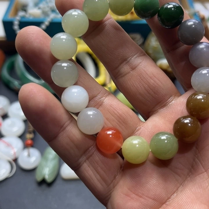 和田玉未镶嵌手链