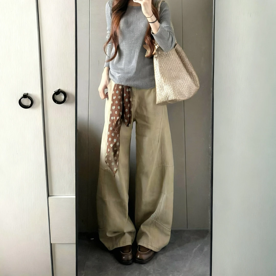 卡其色设计感高腰显瘦阔腿牛仔裤女秋季大码宽松遮胯梨型直筒长裤
