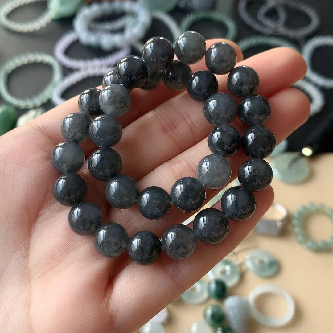 翡翠未镶嵌颈饰手串