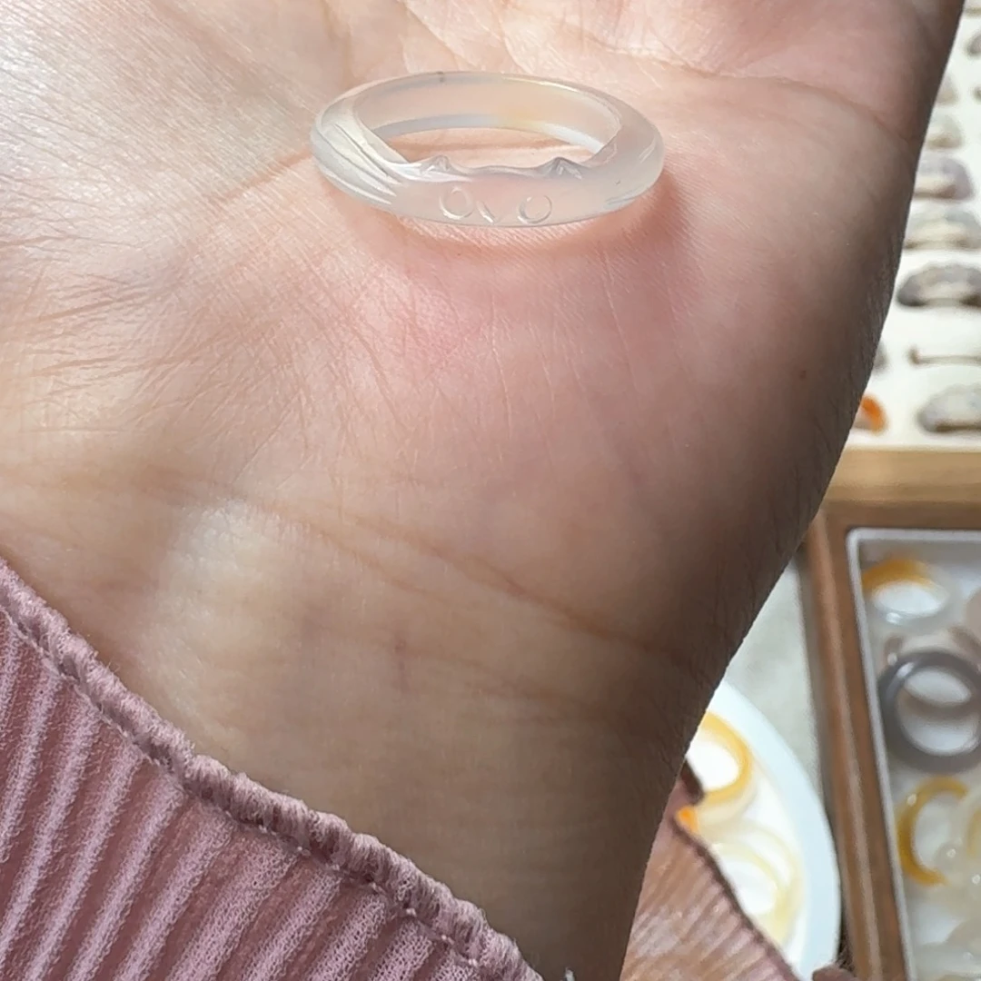 未镶嵌戒指玛瑙/玉髓400港15