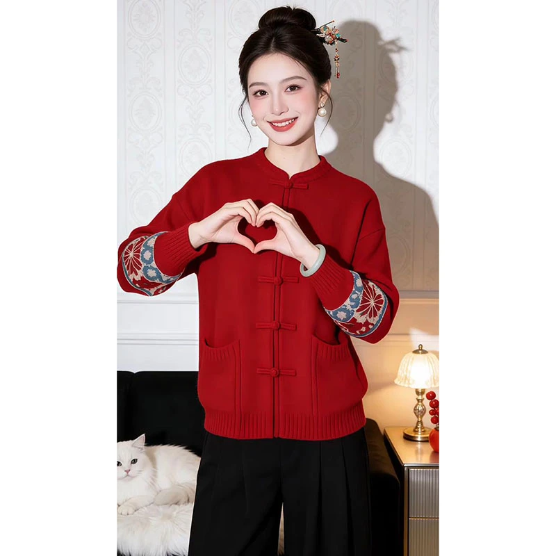 兹伊翰【吉祥如意】新中式盘扣设计针织衫女士2025秋冬新款国风毛衣