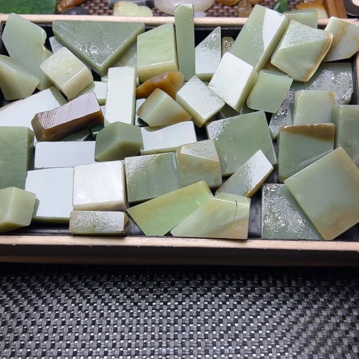 和田玉（糖玉）未镶嵌珠宝半成品