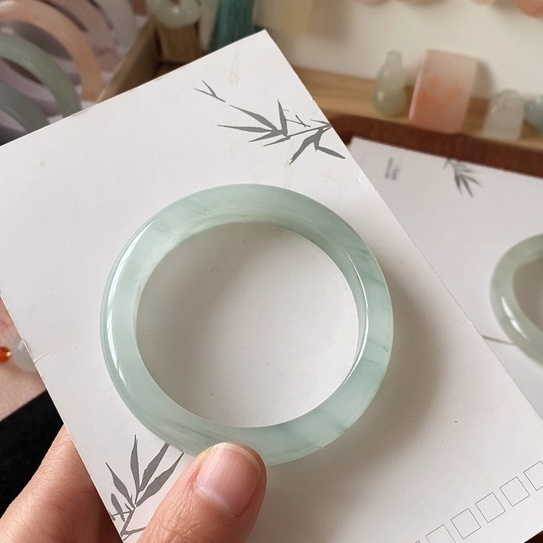 石英岩玉未镶嵌52晕染