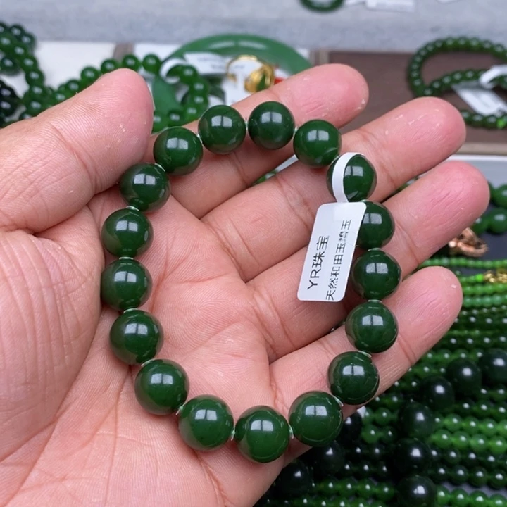 未镶嵌手串和田玉（碧玉）12m m