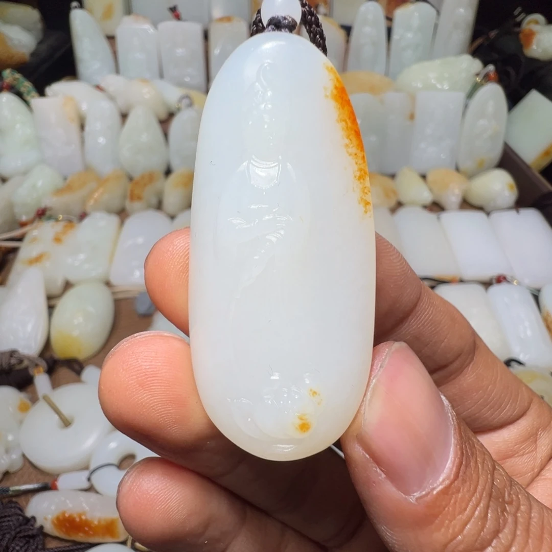 和田玉吊坠(不含链)未镶嵌明****银