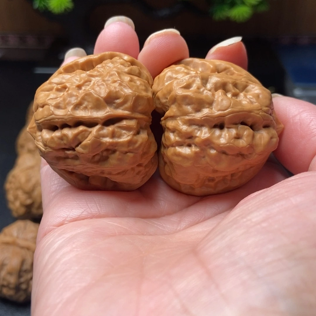 文玩核桃把件蛤蟆头39