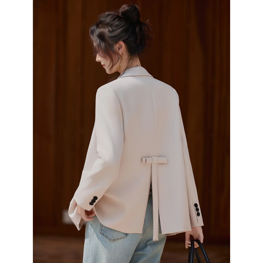 后开叉西装外套女2025新款春秋休闲宽松设计感小众小个子西服上衣