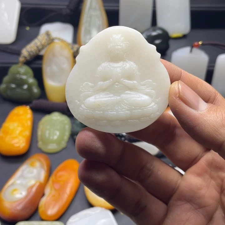 未镶嵌和田玉挂件