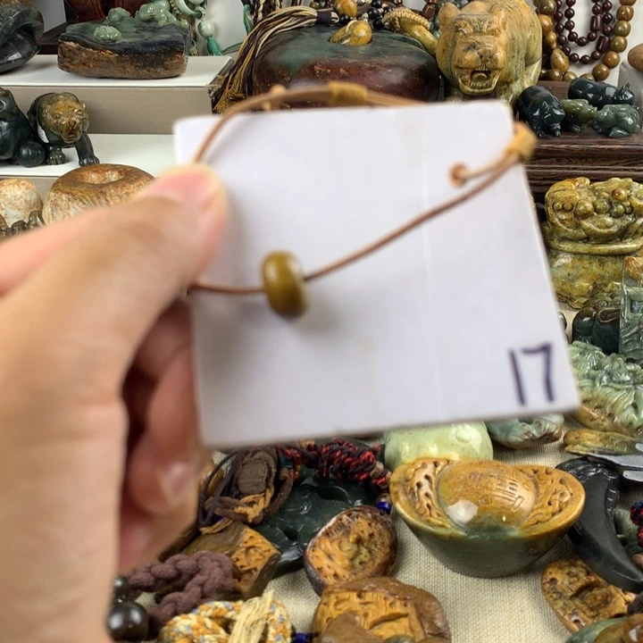 未镶嵌岫岩河磨玉（透闪石质玉）珠宝奇石