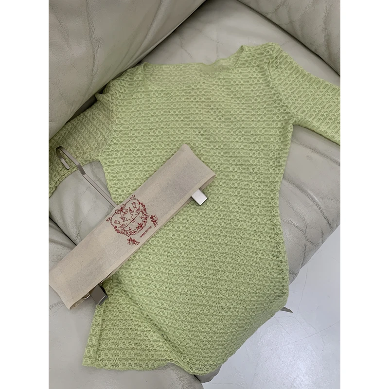 THREE GOOOD/【放价了】三吉水波茉莉镂空计织毛衣DT240156