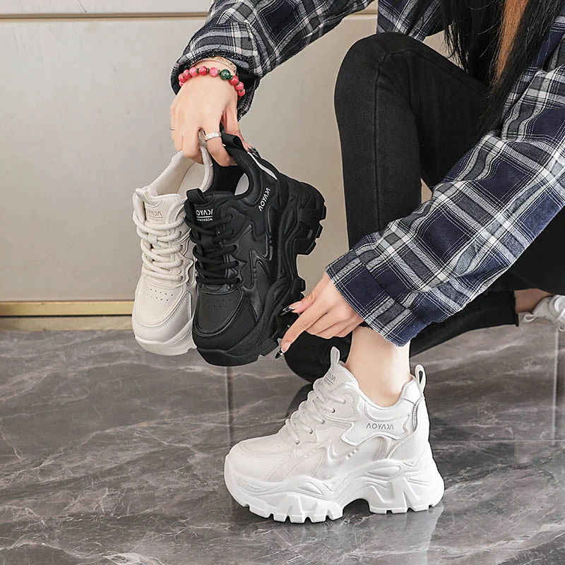 运动女鞋小个子秋冬百搭款轻便老爹鞋女款鞋子女款爆款2025新款