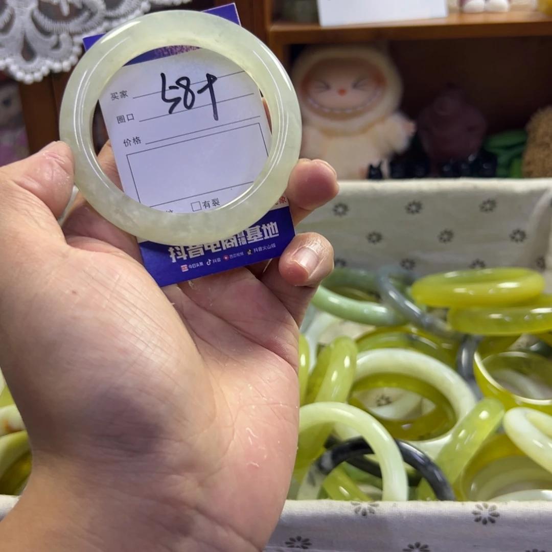 蛇纹石玉未镶嵌手镯28